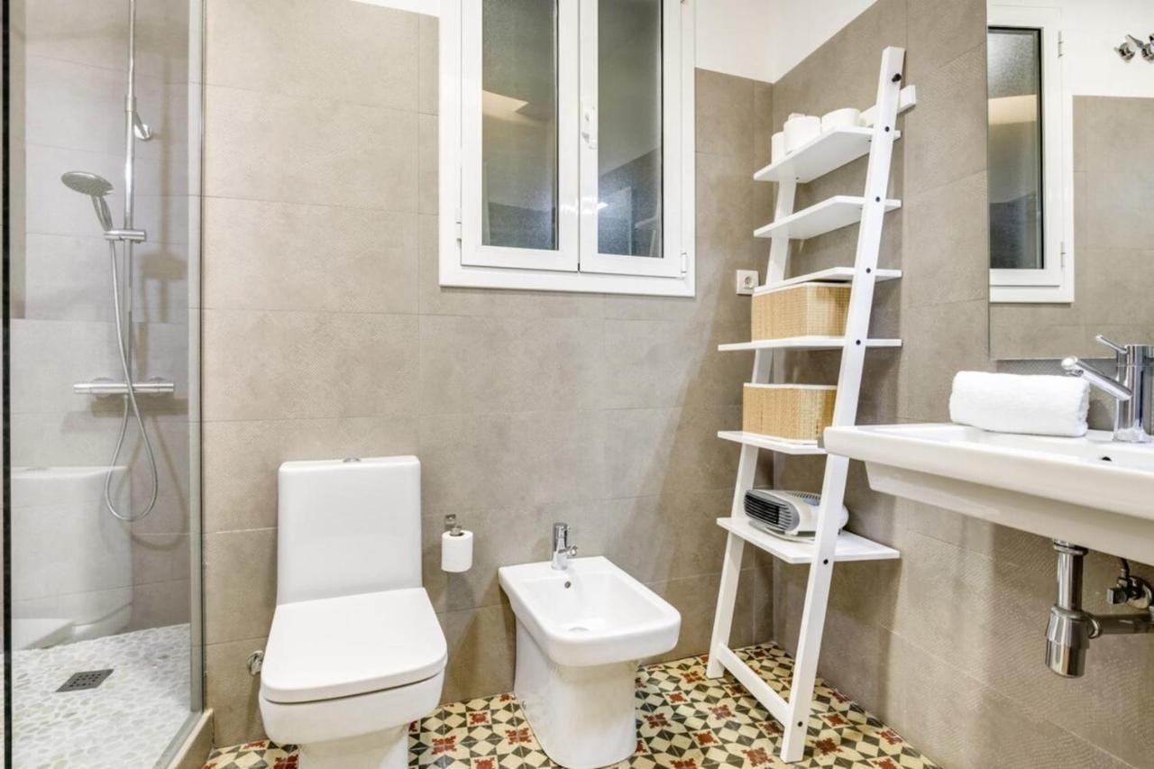 Design 1 Bedroom Near Plaza Espana *